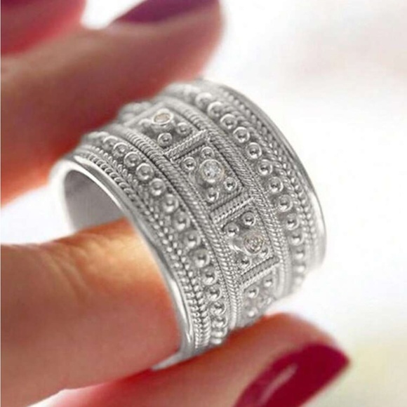 Elegant Silver-Tone ring R257 - Picture 2 of 3